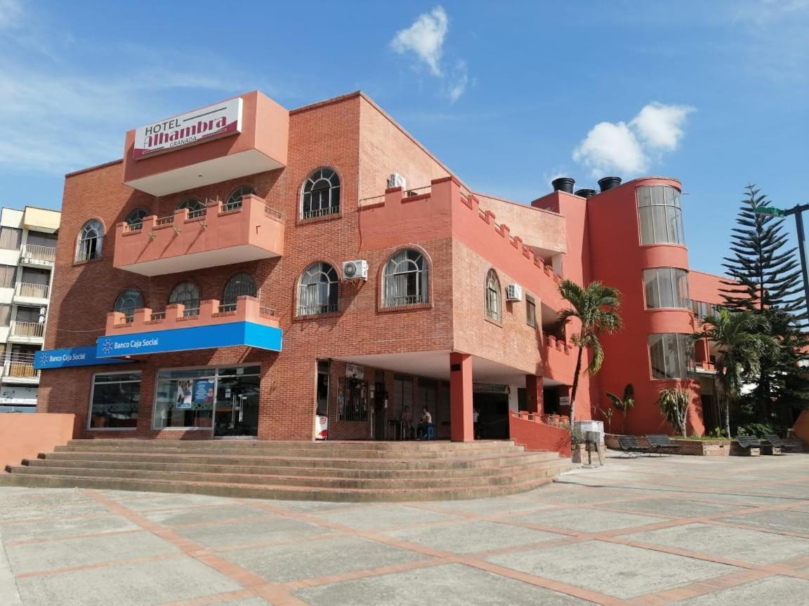 Hotel Alhambra ميتا المظهر الخارجي الصورة