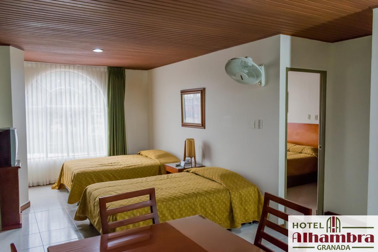 Hotel Alhambra ميتا المظهر الخارجي الصورة